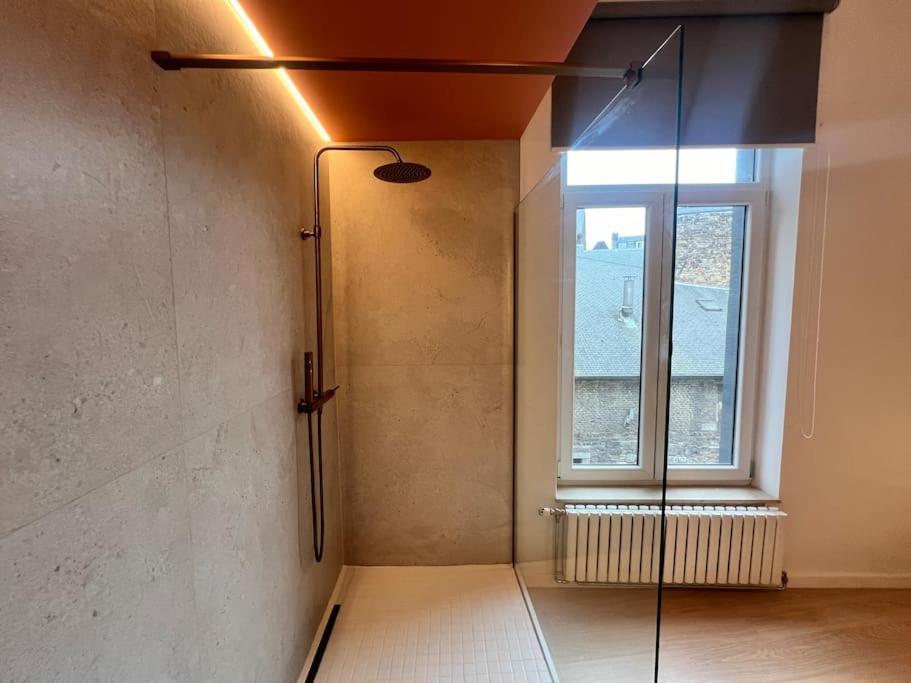 L'Escapade Chic - Cathedrale, Saint Lambert Apartment Liege Bagian luar foto